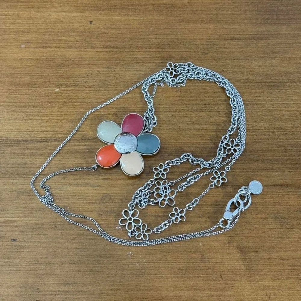 Marc Jacobs‎ Silver flower necklace with assorted colors